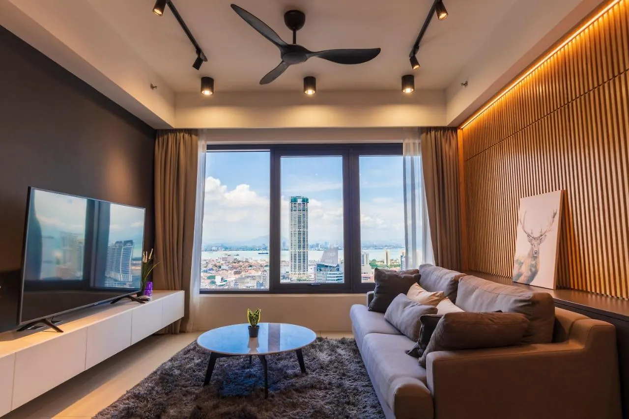 Executive Seaview 2Bedrooms Macalister Georgetown 4-6Pax
